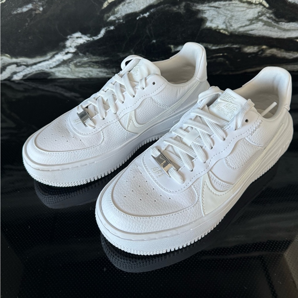 Nike Air Force 1 PLT.AF.ORM